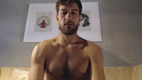 Snapshot of yoooups chatting on October 31, 2025, 8:54 pm Yoooups online show from October 31, 2025, 8:54 pm