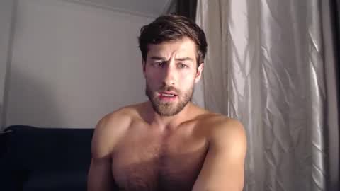 Snapshot of yoooups chatting on November 11, 2025, 10:21 pm Yoooups online show from November 11, 2025, 10:21 pm