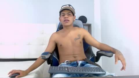 Yordi online show from October 24, 2025, 7:54 pm