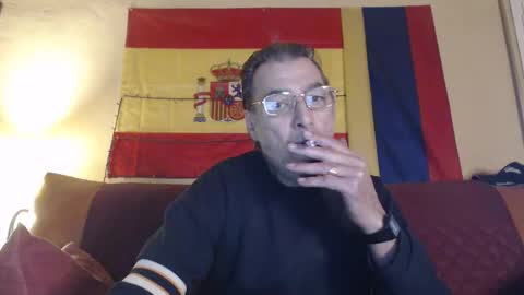 yosep online show from February 1, 2025, 9:11 am