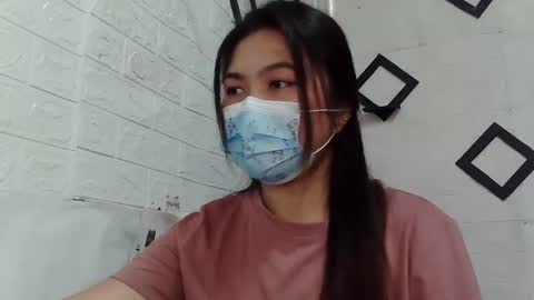 Snapshot of yoshiko_shine chatting on January 31, 2025, 1:54 am ASK ME online show from January 31, 2025, 1:54 am