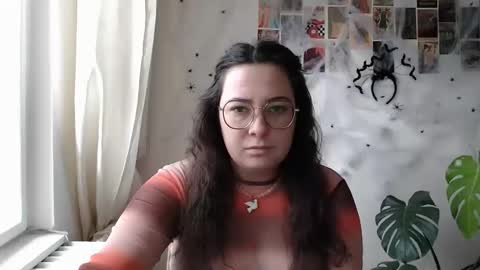 Snapshot of you_aurora chatting on October 11, 2025, 10:03 am Aurora online show from October 11, 2025, 10:03 am