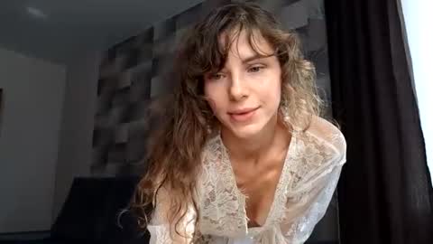 Snapshot of you_desire chatting on August 4, 2026, 11:57 am Liliya online show from August 4, 2026, 11:57 am
