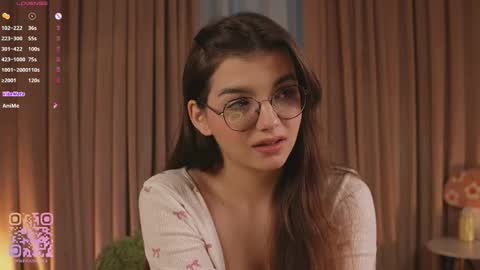 Snapshot of you_fell_in_love chatting on December 13, 2025, 7:53 pm Elizabeth brunette -- Darline blonde online show from December 13, 2025, 7:53 pm