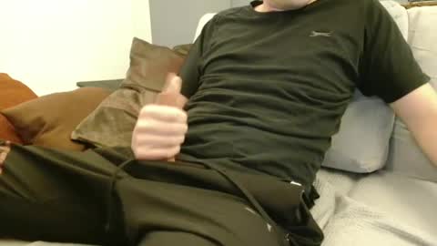 Snapshot of youboyvie chatting on January 25, 2025, 1:41 pm Rob online show from January 25, 2025, 1:41 pm