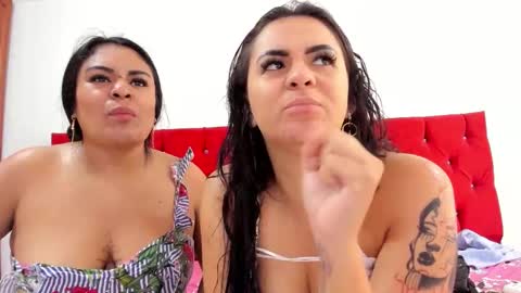  Annie  Elizabeth online show from November 12, 2025, 2:28 pm