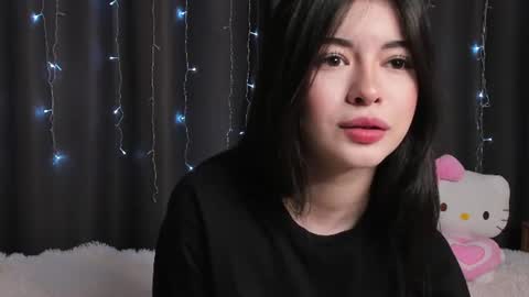 Snapshot of youllwanttocomeback chatting on August 5, 2026, 8:44 pm Anora online show from August 5, 2026, 8:44 pm