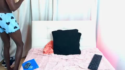 Snapshot of youn_king chatting on March 12, 2025, 1:08 pm ALEX online show from March 12, 2025, 1:08 pm