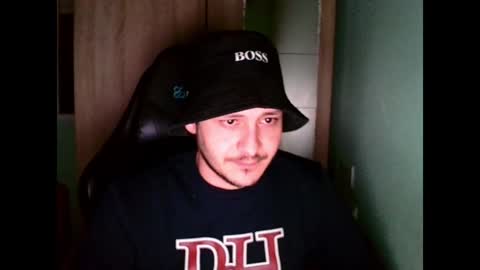 Snapshot of younromki chatting on December 25, 2024, 9:54 pm A... online show from December 25, 2024, 9:54 pm