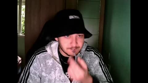 Snapshot of younromki chatting on December 29, 2024, 1:28 pm A... online show from December 29, 2024, 1:28 pm