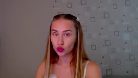 Snapshot of your_ameliaa chatting on June 25, 2026, 3:27 pm Amelia online show from June 25, 2026, 3:27 pm