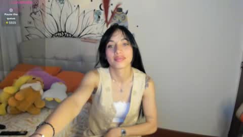 mia3 online show from September 30, 2025, 5:01 am