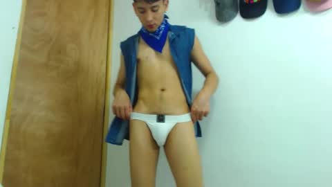 Snapshot of your_boy_hot chatting on April 26, 2026, 11:46 pm your boy online show from April 26, 2026, 11:46 pm