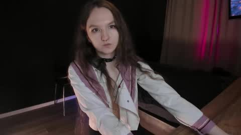 Bunny online show from November 25, 2025, 4:07 pm