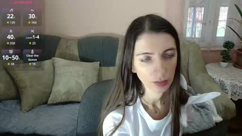 Enna Kim online show from November 28, 2025, 11:57 am