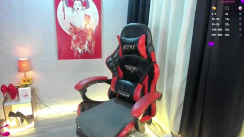 Snapshot of your_dreamasian chatting on December 31, 2024, 4:04 pm YourSeductiveWife online show from December 31, 2024, 4:04 pm