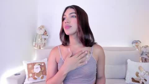 Snapshot of your_favorite_doll_ chatting on December 15, 2024, 9:20 pm Eliza online show from December 15, 2024, 9:20 pm