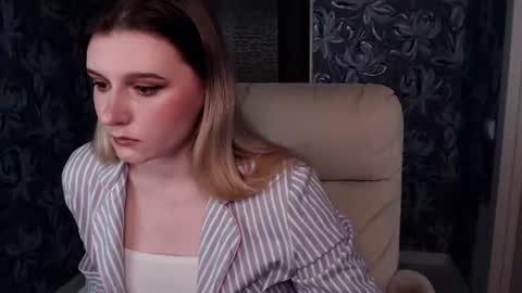 Snapshot of your_freya chatting on July 23, 2026, 11:08 am Freya online show from July 23, 2026, 11:08 am