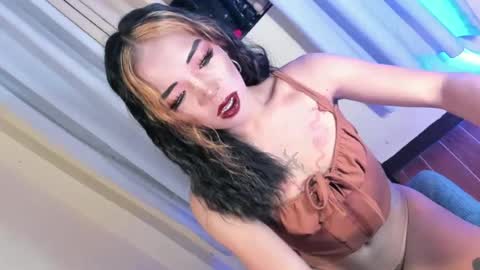 Snapshot of your_girl_yeka chatting on June 21, 2026, 8:50 am your_girl_yeka online show from June 21, 2026, 8:50 am