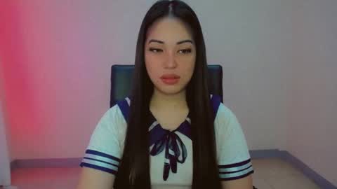  GWEN  online show from December 14, 2024, 11:01 pm