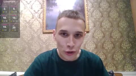 Snapshot of your_honeyy chatting on October 28, 2025, 9:13 am Mark online show from October 28, 2025, 9:13 am