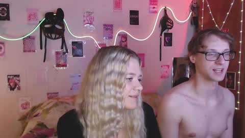 Your Horny Friends online show from September 16, 2025, 1:12 pm