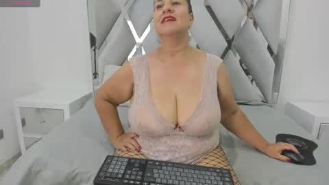 your_lady_milf online show from February 21, 2025, 6:26 pm