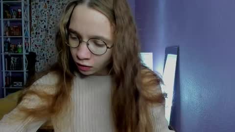 Snapshot of your_leslie chatting on November 14, 2025, 5:33 pm Leslie online show from November 14, 2025, 5:33 pm