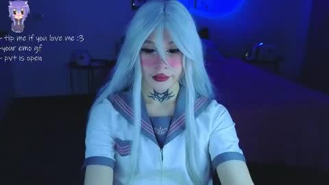 Snapshot of your_little_eva chatting on June 7, 2026, 10:24 pm Eva online show from June 7, 2026, 10:24 pm