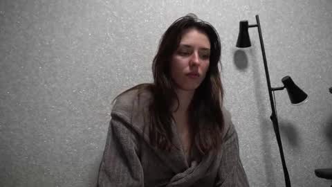 Meri  online show from February 11, 2025, 8:52 pm