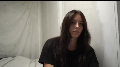 Meri  online show from October 4, 2025, 8:40 pm