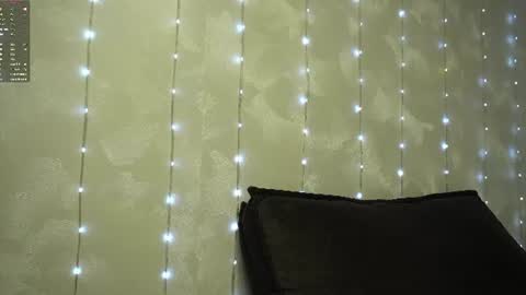 Snapshot of your_little_flexible_girl chatting on July 22, 2026, 8:33 pm Meri online show from July 22, 2026, 8:33 pm