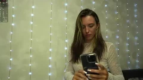 Snapshot of your_little_flexible_girl chatting on July 28, 2026, 5:56 pm Meri online show from July 28, 2026, 5:56 pm