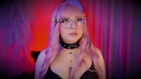 Cami independent model online show from April 6, 2026, 4:21 am