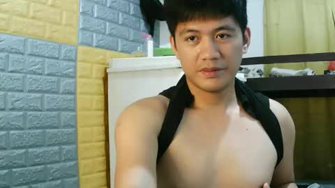 Snapshot of your_love_miaka chatting on February 14, 2026, 10:39 pm your_love_miaka online show from February 14, 2026, 10:39 pm