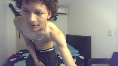 Snapshot of your_master7 chatting on February 2, 2026, 5:39 am your_master7 online show from February 2, 2026, 5:39 am