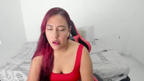 Snapshot of your_naughty_girl_x chatting on January 4, 2025, 3:07 am EMILY independent model online show from January 4, 2025, 3:07 am