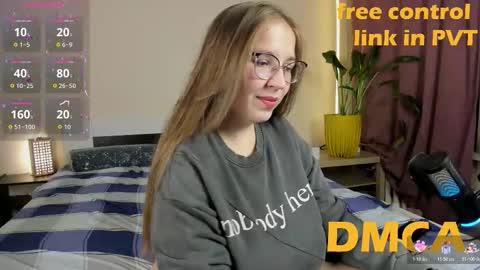 Snapshot of your_pennyy_ chatting on November 2, 2025, 7:05 pm Pennyy online show from November 2, 2025, 7:05 pm