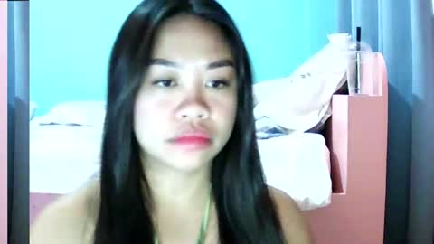 Snapshot of your_perfect_mate chatting on June 21, 2026, 9:01 am your_perfect_mate online show from June 21, 2026, 9:01 am