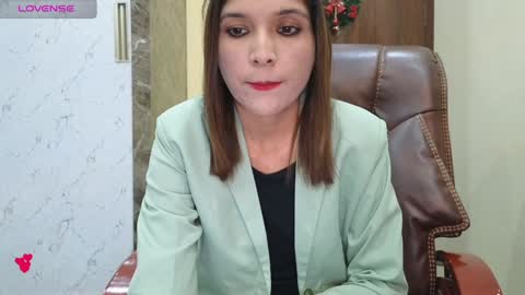 Snapshot of your_priya_77 chatting on January 6, 2025, 7:13 pm sonam online show from January 6, 2025, 7:13 pm