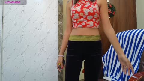 Snapshot of your_priya_77 chatting on January 12, 2025, 5:33 pm sonam online show from January 12, 2025, 5:33 pm
