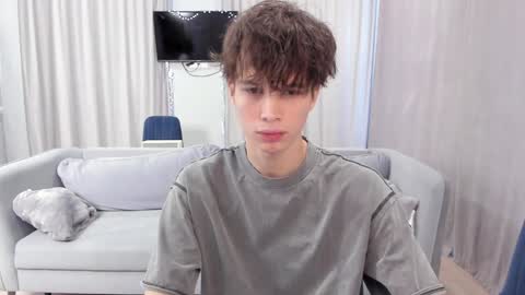 your_shy_guy online show from January 12, 2025, 9:30 am