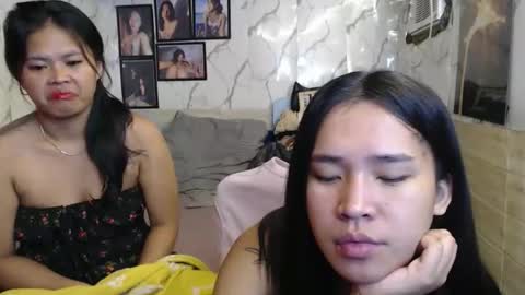 Snapshot of your_twinkletoes18 chatting on May 20, 2026, 8:15 pm your_twinkletoes18 online show from May 20, 2026, 8:15 pm