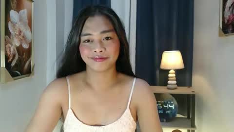 Snapshot of yourangelofsex chatting on April 20, 2026, 9:45 am yourangelofsex online show from April 20, 2026, 9:45 am