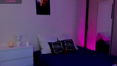 Snapshot of youranikka chatting on January 17, 2026, 10:24 pm Anikka online show from January 17, 2026, 10:24 pm