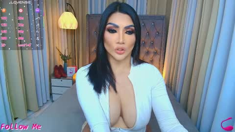 Goddess online show from April 9, 2026, 2:22 pm