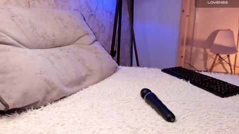 Natalie 20yo  PVT IS OPEN -- LUSH IS ON online show from January 7, 2025, 6:05 am