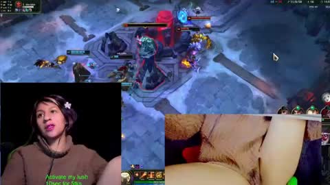 Snapshot of yourbadgoddess chatting on May 18, 2026, 4:07 am Val Honey online show from May 18, 2026, 4:07 am