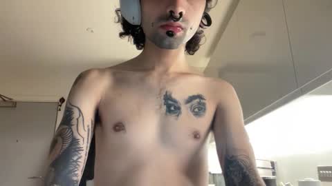 Snapshot of yourboo25 chatting on April 22, 2026, 3:53 am yourboo25 online show from April 22, 2026, 3:53 am