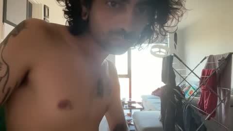 Snapshot of yourboo25 chatting on April 24, 2026, 7:33 am yourboo25 online show from April 24, 2026, 7:33 am